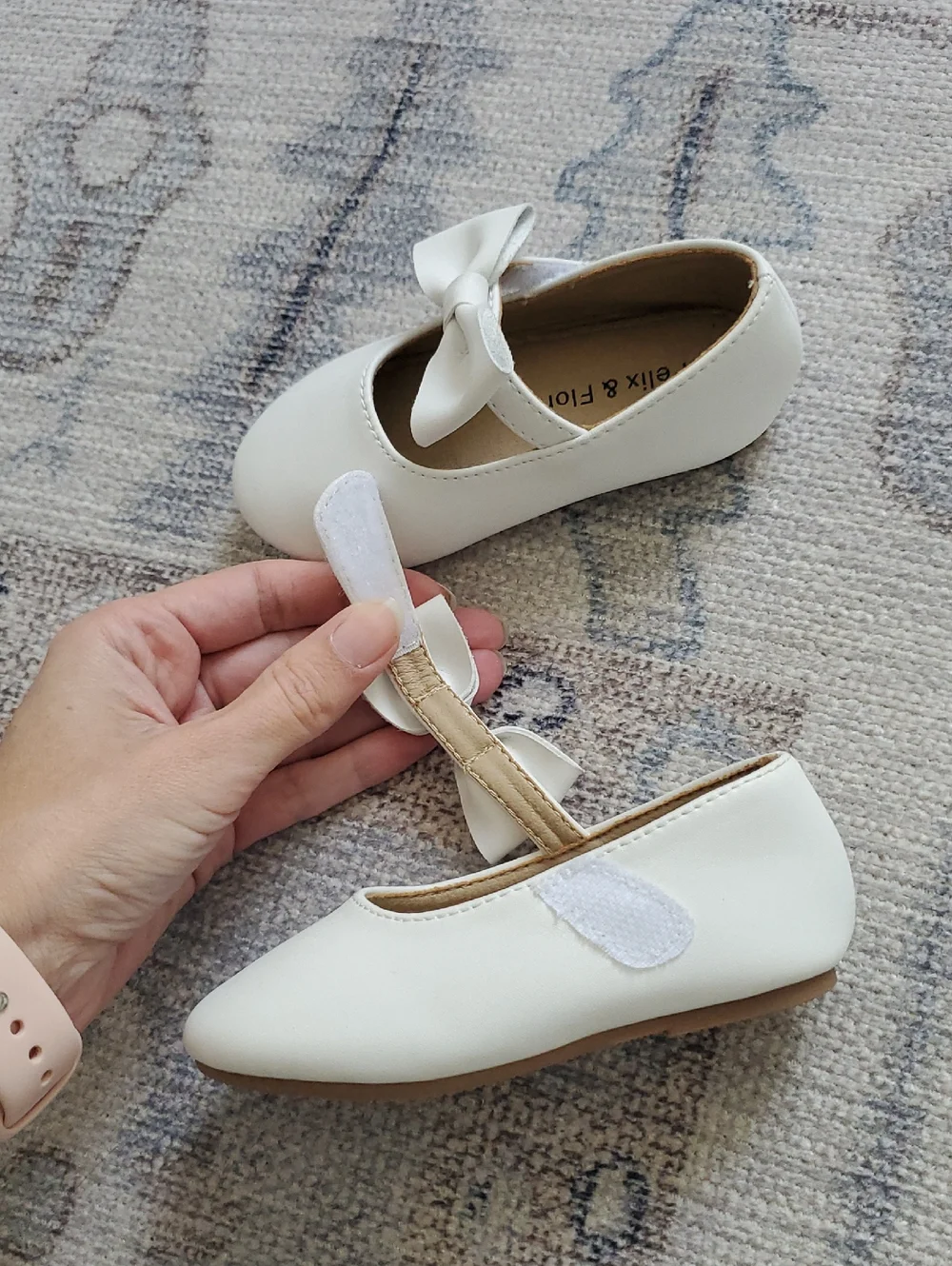 Felix & Flora Baby Girl White Bow Mary Jane Dress Flats Shoes Sz5